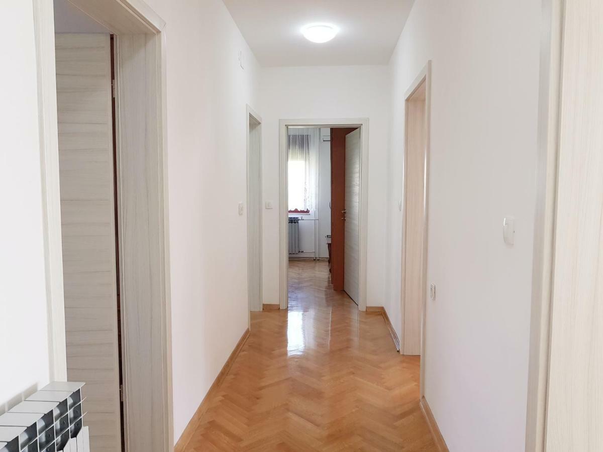 Apartmani Subasic Rubesi エクステリア 写真