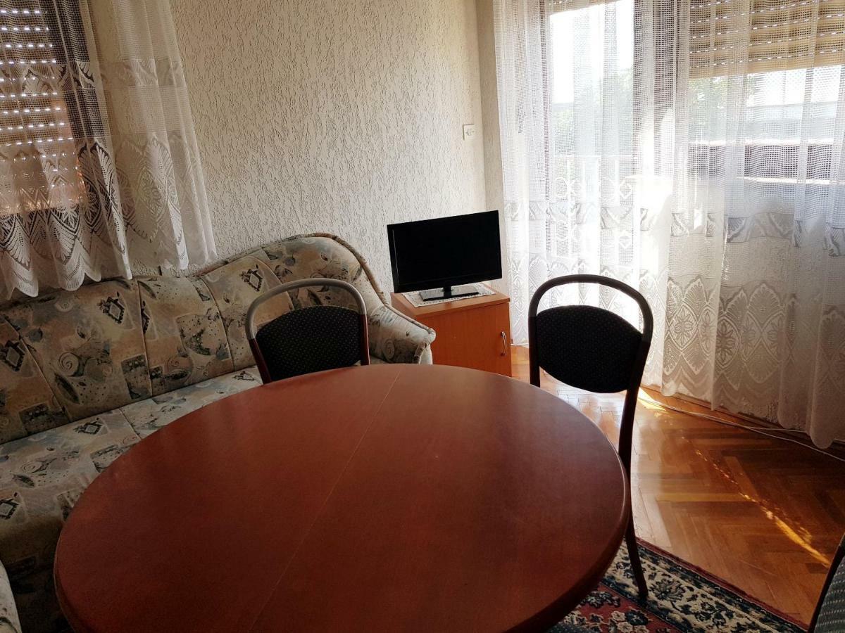 Apartmani Subasic Rubesi エクステリア 写真