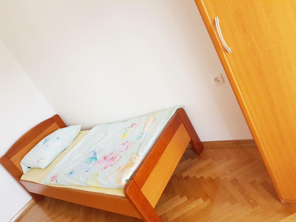 Apartmani Subasic Rubesi エクステリア 写真